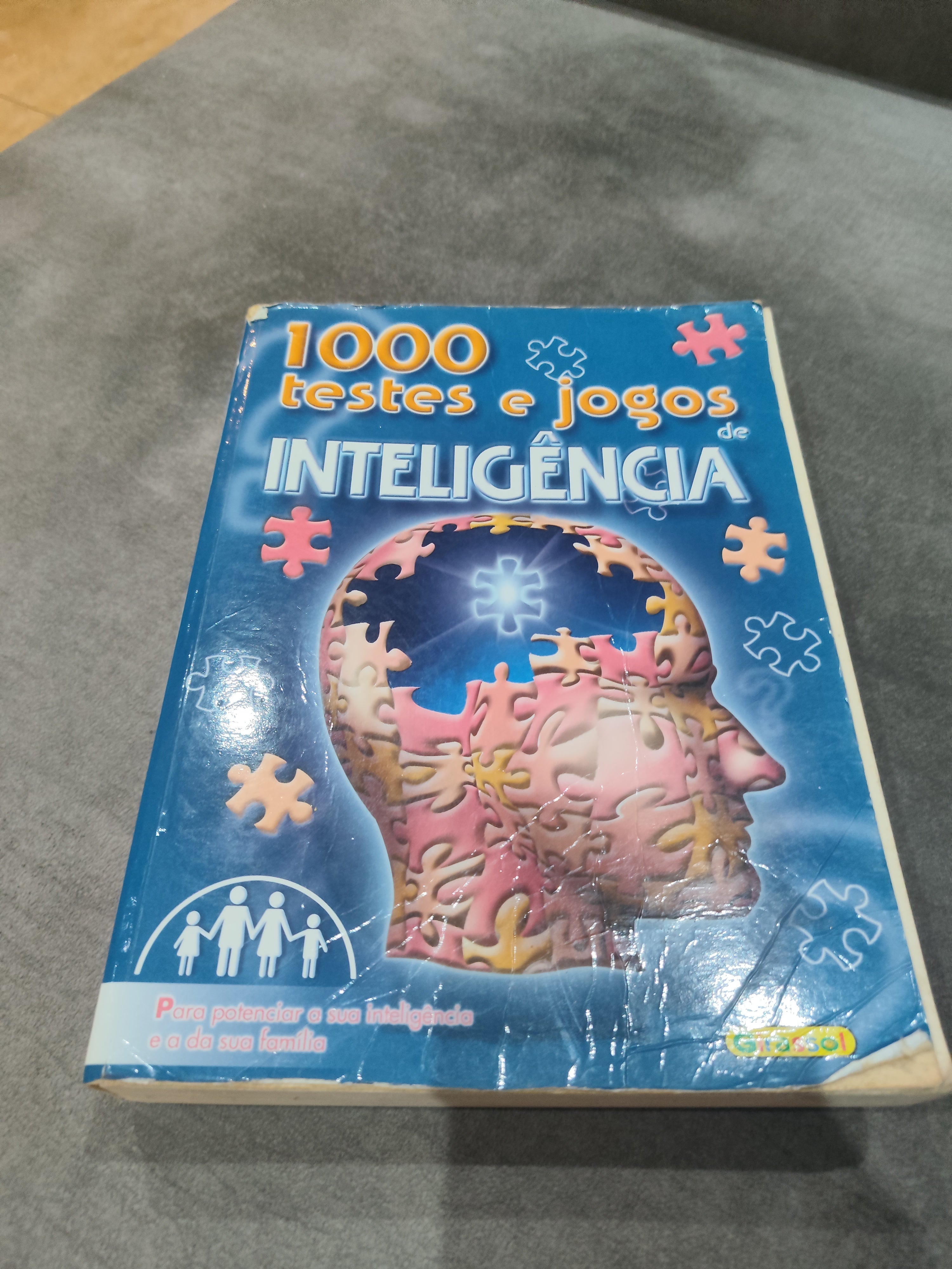 Livro 1000 testes de Inteligência